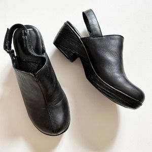 Born Slingback Black Leather Clogs (size 8)